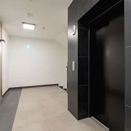 Ceglana Park Bright Studio Balcony & Parking Katowice By Noclegi Renters Exterior foto