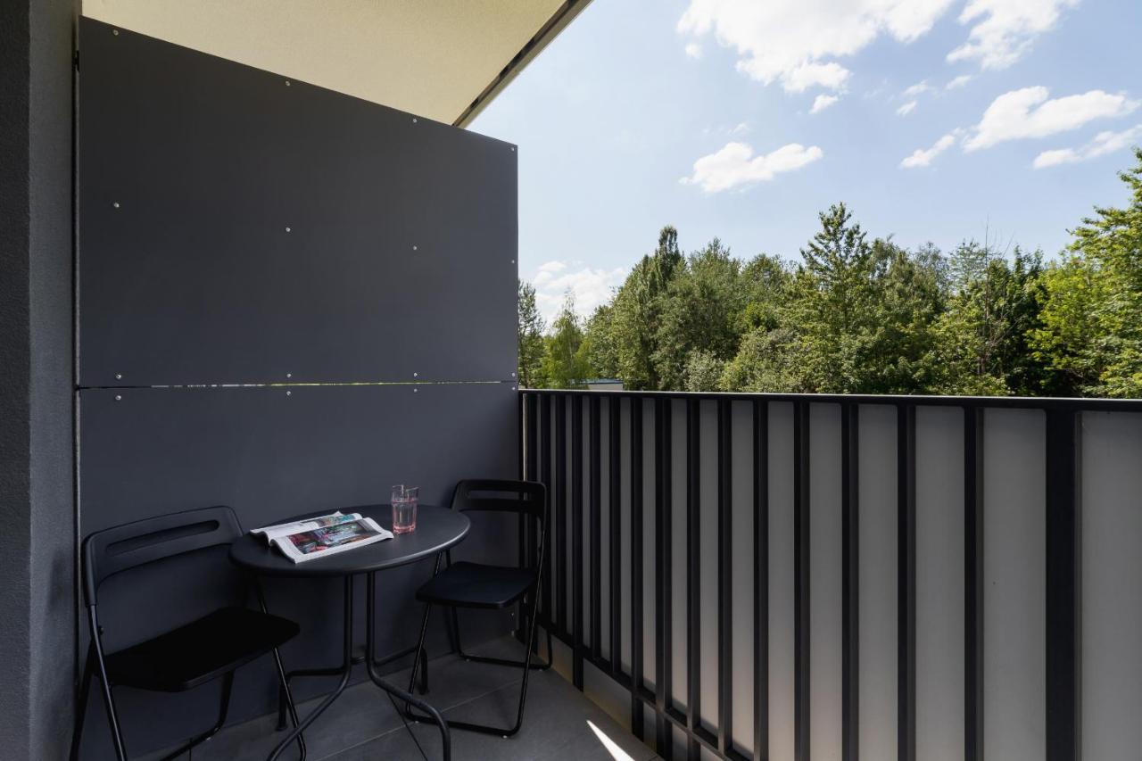 Ceglana Park Bright Balcony & Parking By Renters Apartment Katowice