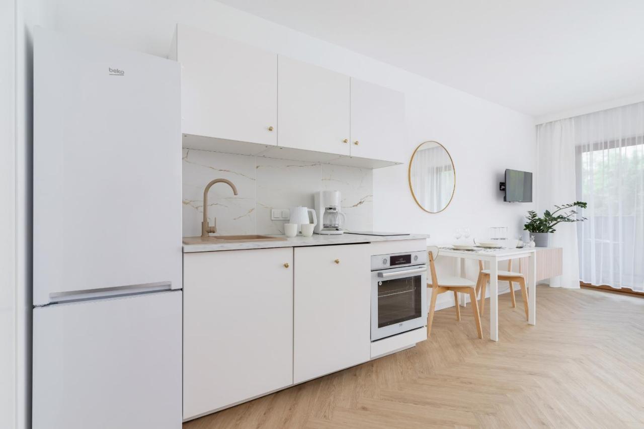 Ceglana Park Bright Balcony & Parking By Renters *