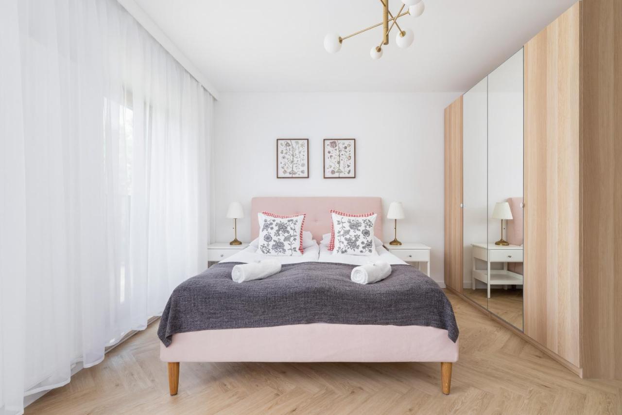 Ceglana Park Bright Balcony & Parking By Renters * Katowice