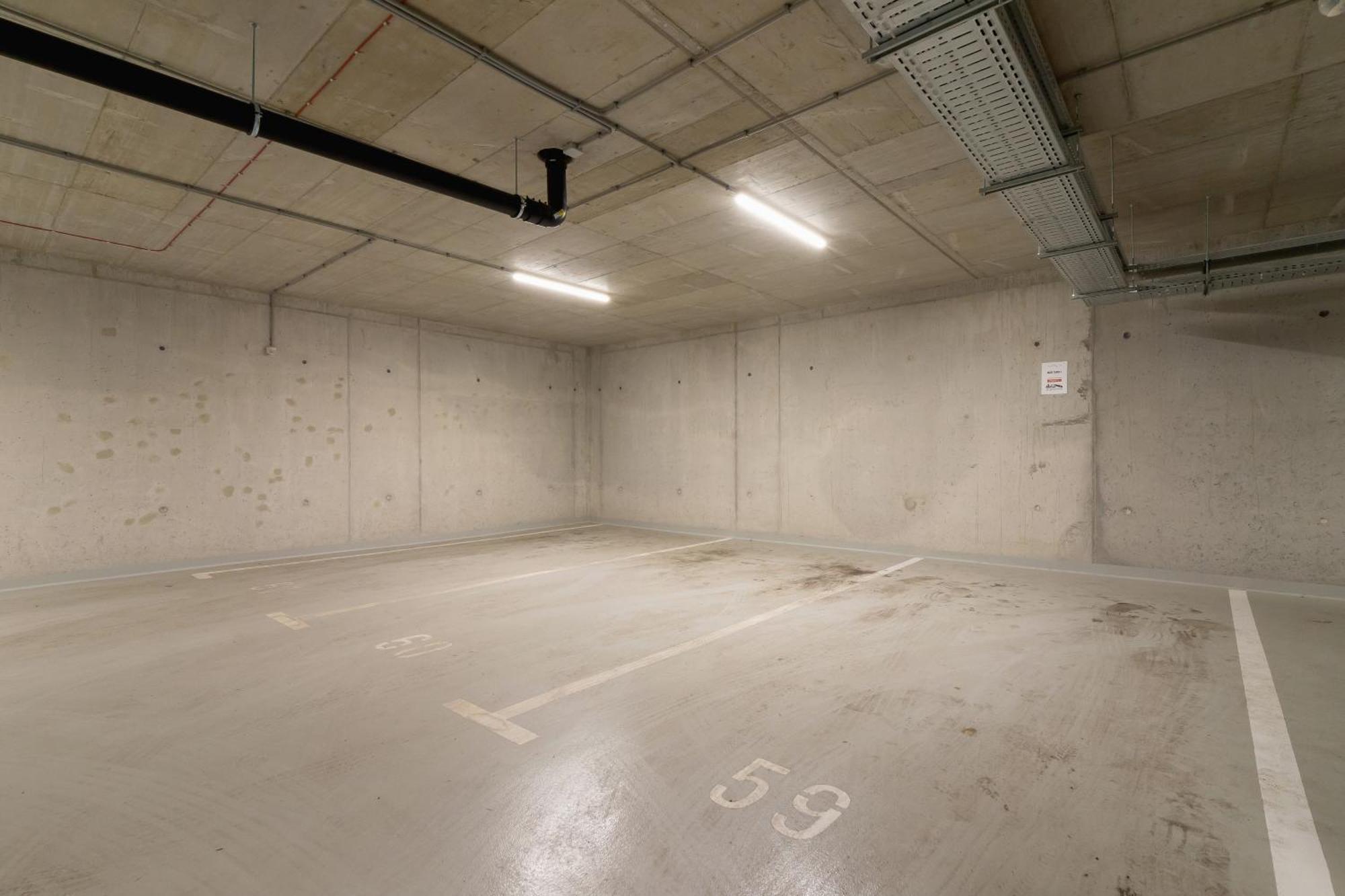 Apartment Ceglana Park Bright Balcony & Parking By Renters Katowice