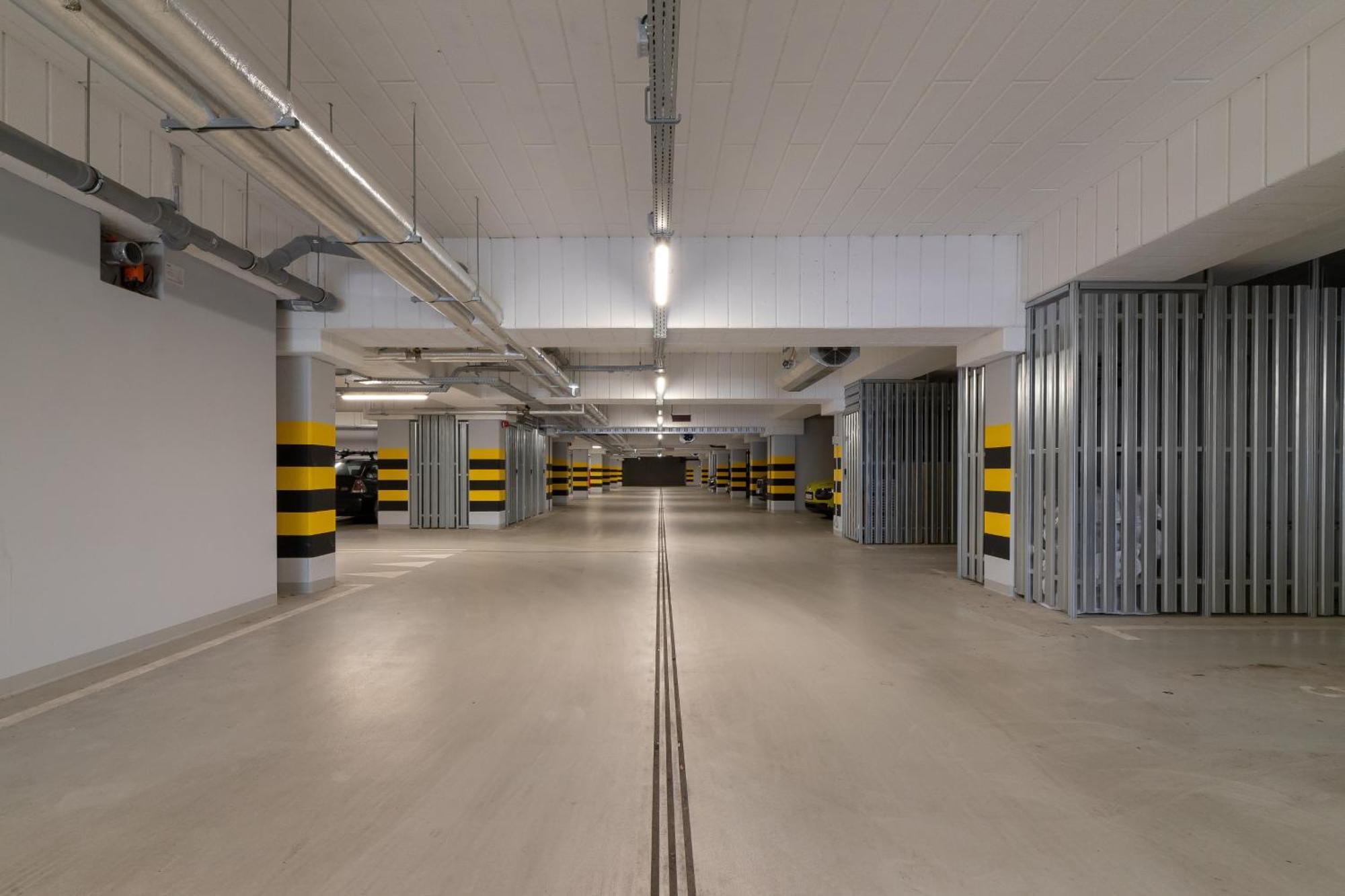 Ceglana Park Bright Balcony & Parking By Renters Katowice
